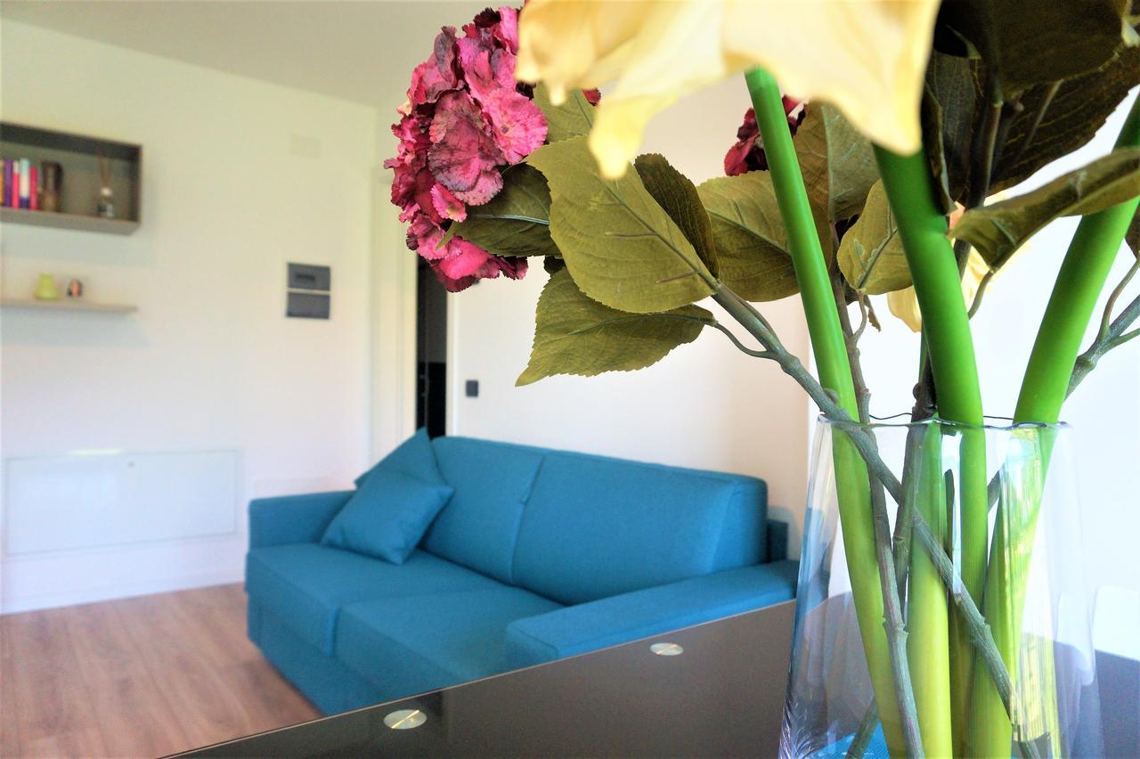 Apartament Deluxe Mayde Riva del Garda Exterior photo